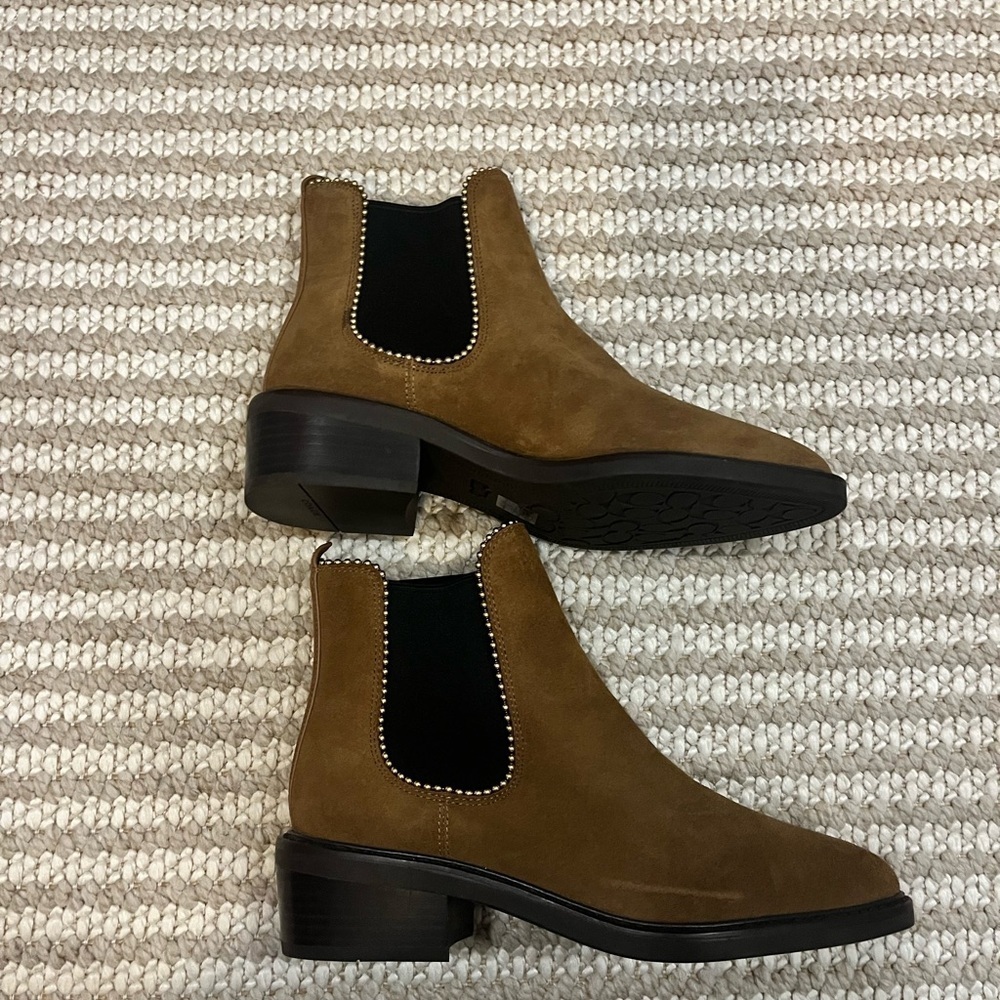 Coach Bowery Beadchain Chelsea Boots - Picture 3 of 9